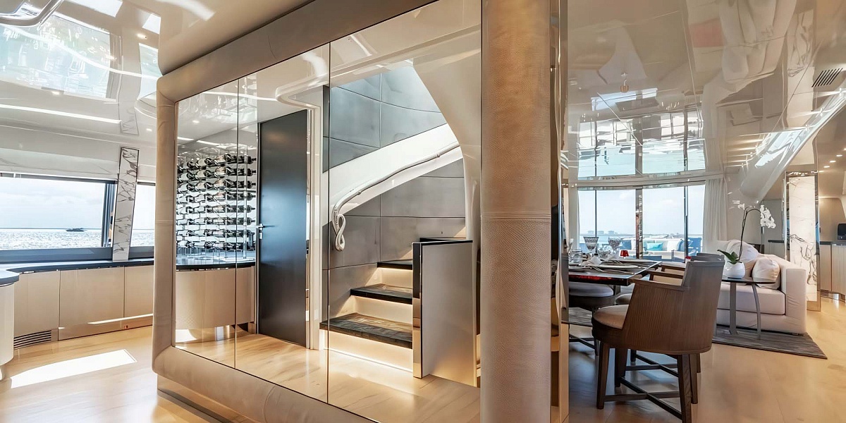 Аренда мега яхты BAGLIETTO 136 Aquila в Греции